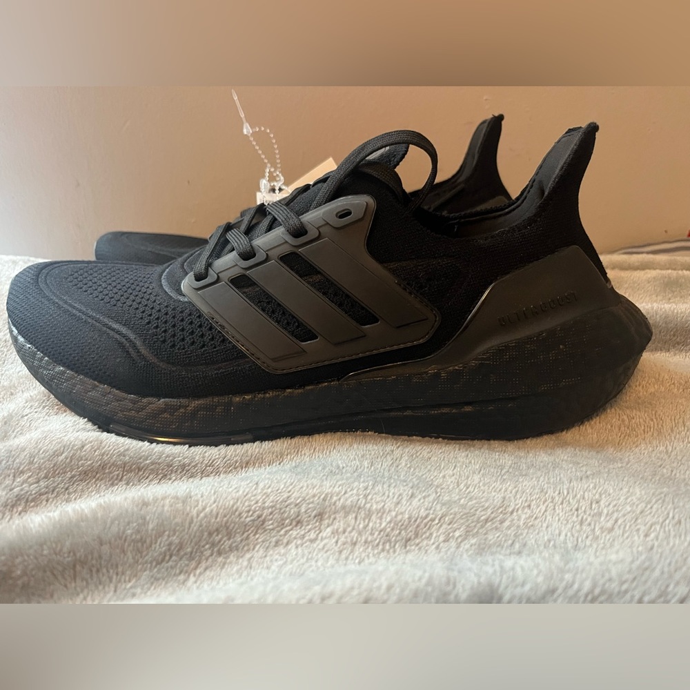 Adidas Ultraboost 21 Triple Black